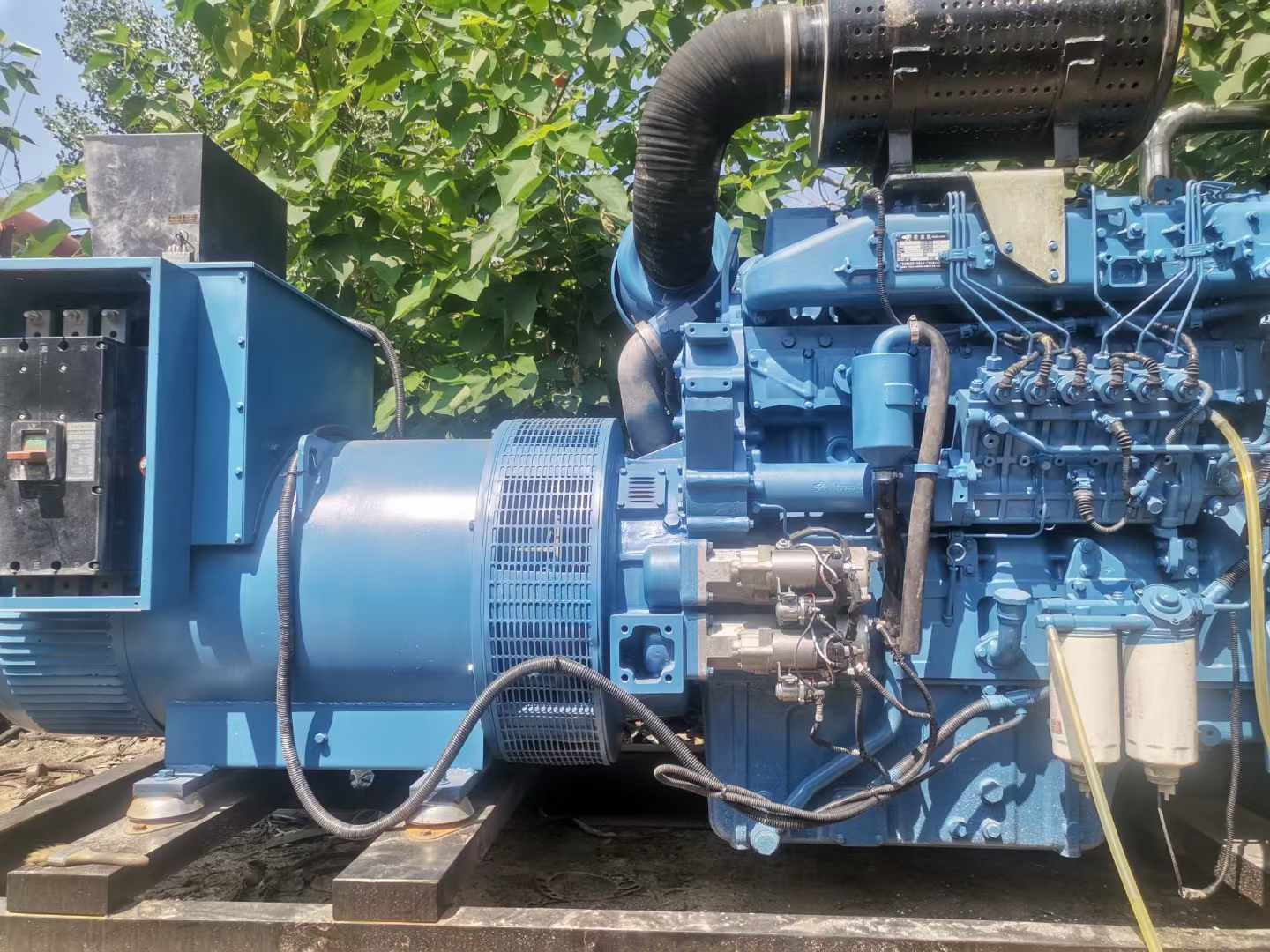 镇康详细说明降低 800kW 柴油发电机输出电流波动的方法
