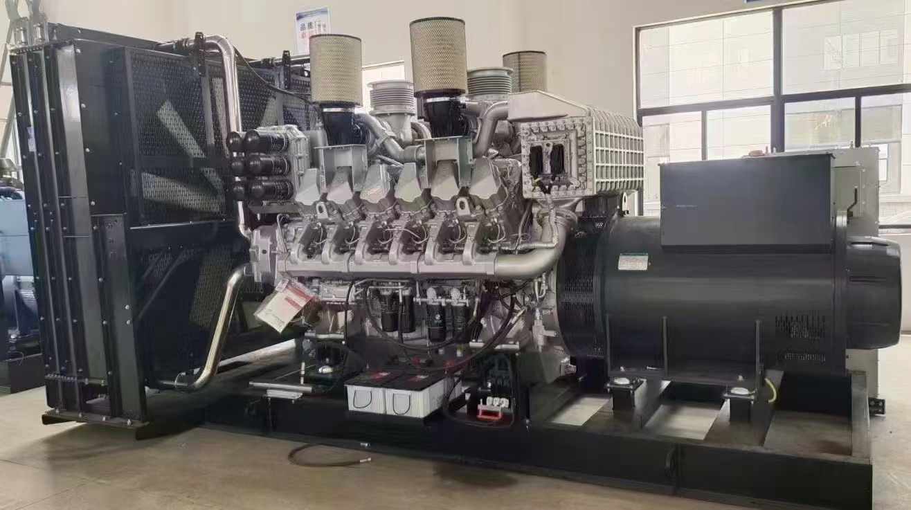 镇康800KW柴油发电机组可以带动多少kw的设备？