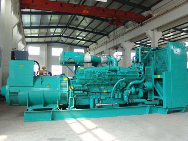 镇康影响800KW发电机组油耗的因素有哪些？